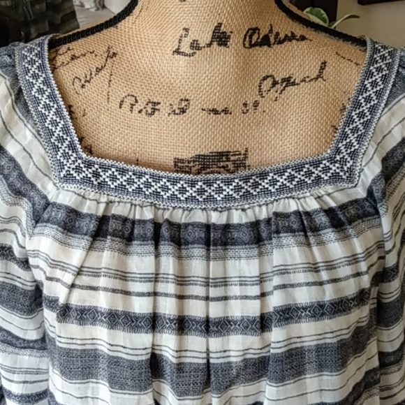 Chelsea & Violet Navy White Boho Bell Sleeve Top - Picture 2 of 8